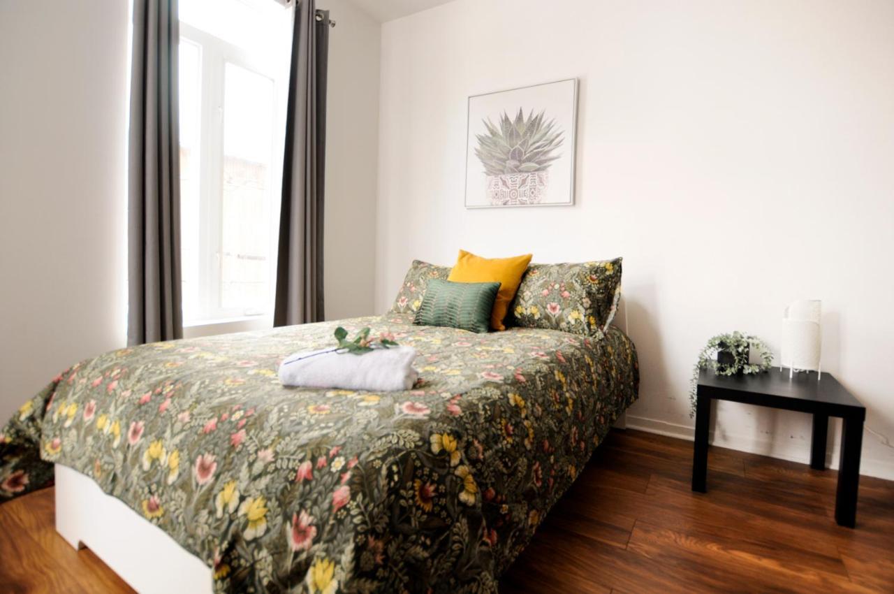 The 1810 - Spacious With Balcony - North Of Quebec Extérieur photo