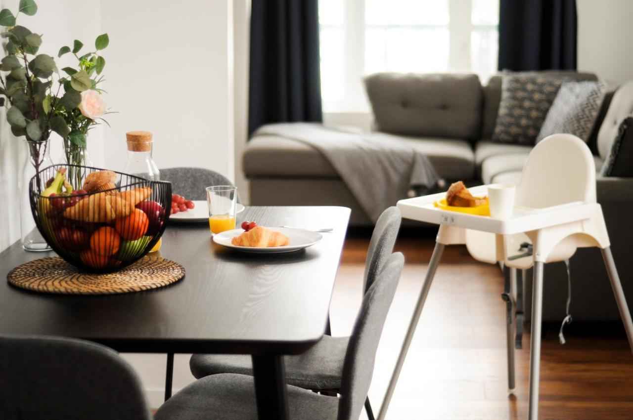 The 1810 - Spacious With Balcony - North Of Quebec Extérieur photo
